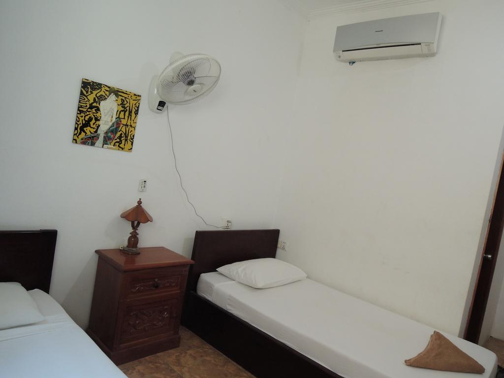 Europe Guest House Phnom Penh Ngoại thất bức ảnh