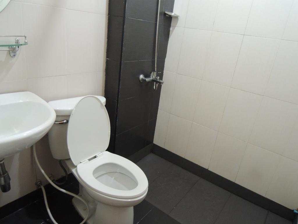 Europe Guest House Phnom Penh Ngoại thất bức ảnh